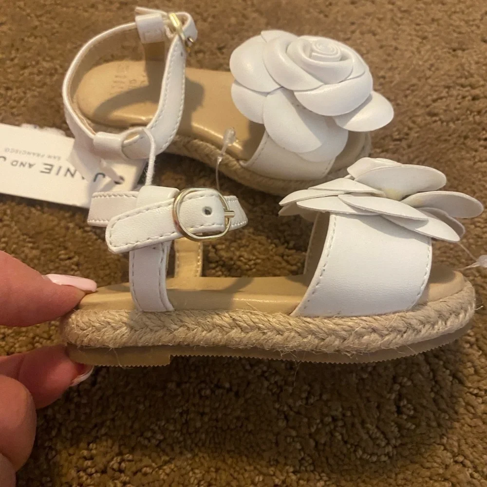 Janie & Jack Girls White Sandals Adjustable New Size 5 🌷